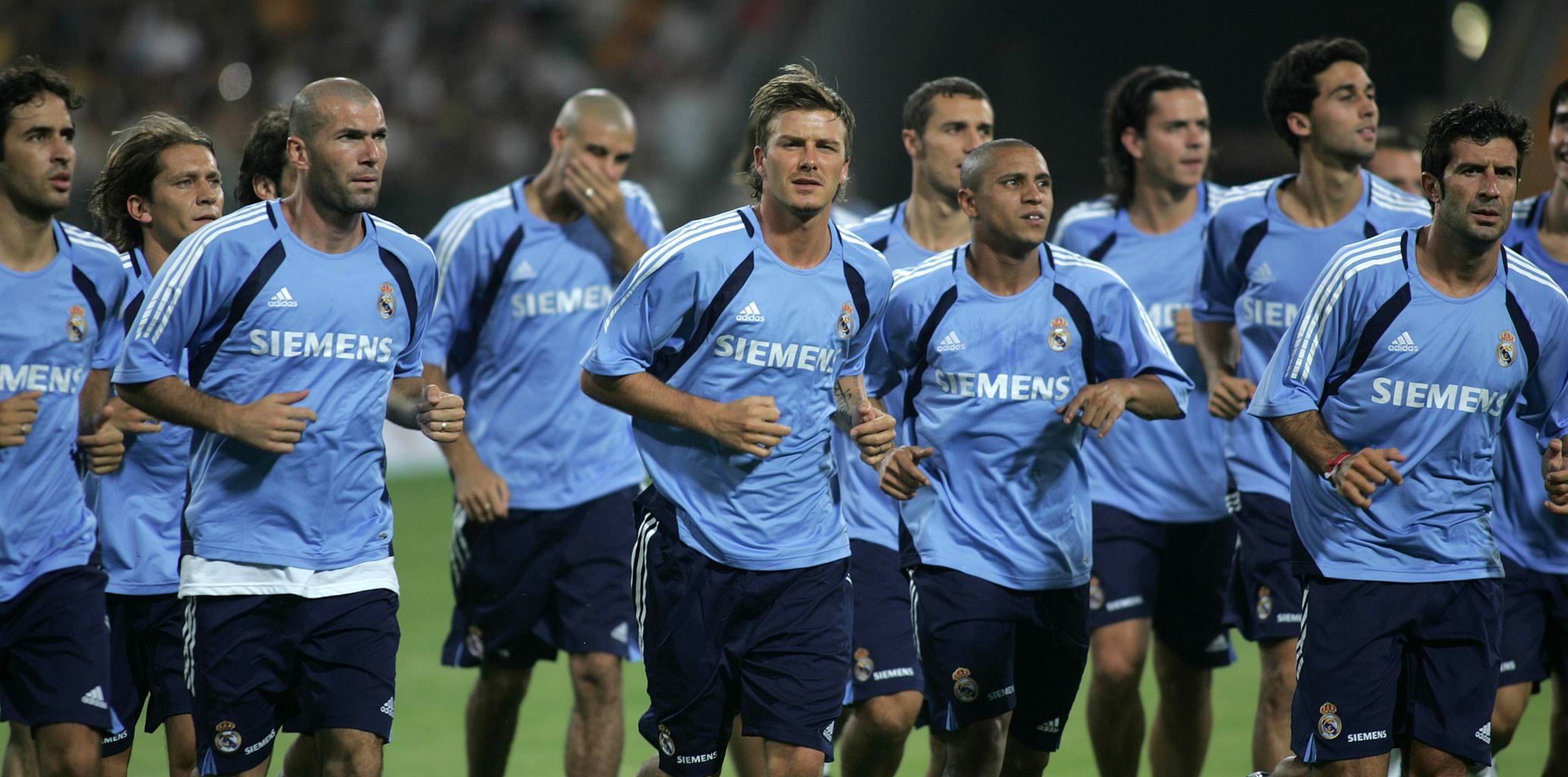 17亿韩元! 中超引进韩国主力后腰：引进费超23年中超标王!（耗资17亿韩元！中超签下韩国主力后腰，转会费超过2023年中超标王）