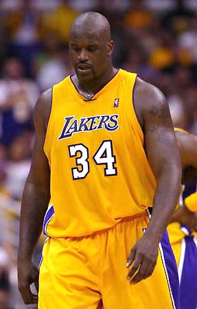 每体：什琴斯尼8场丢了15球，和霍安-加西亚差距巨大（每体：什琴斯尼8战丢15球，与霍安-加西亚差距悬殊）