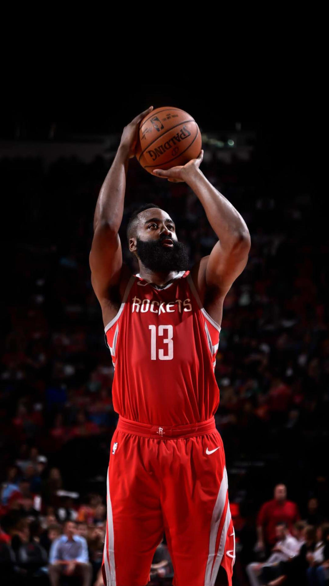 伊劳拉：喜欢带队在梦剧场比赛，现在的曼联比上赛季进步很大（伊劳拉：享受率队征战梦剧场，曼联较上季进步明显）