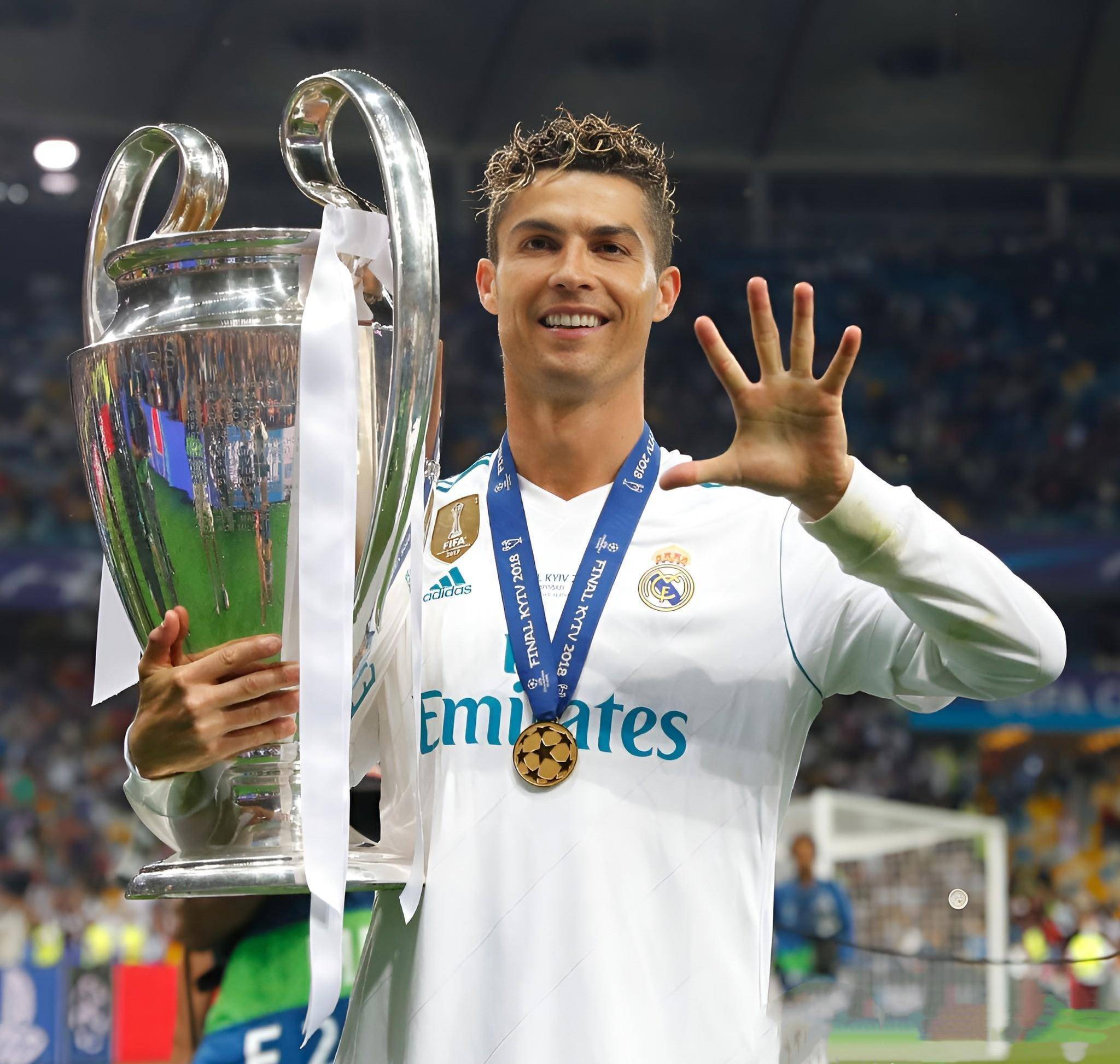 C罗补时绝杀 上演关键先生（C罗读秒绝杀，关键先生再现）