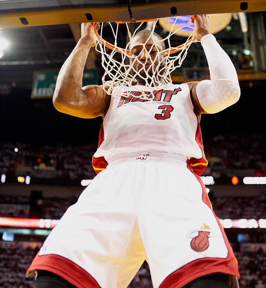 德转列欧洲俱乐部球衣胸前广告年赞助费TOP10：曼城8000万第1（德转发布欧陆俱乐部胸前广告年赞助榜TOP10：曼城以8000万领跑）