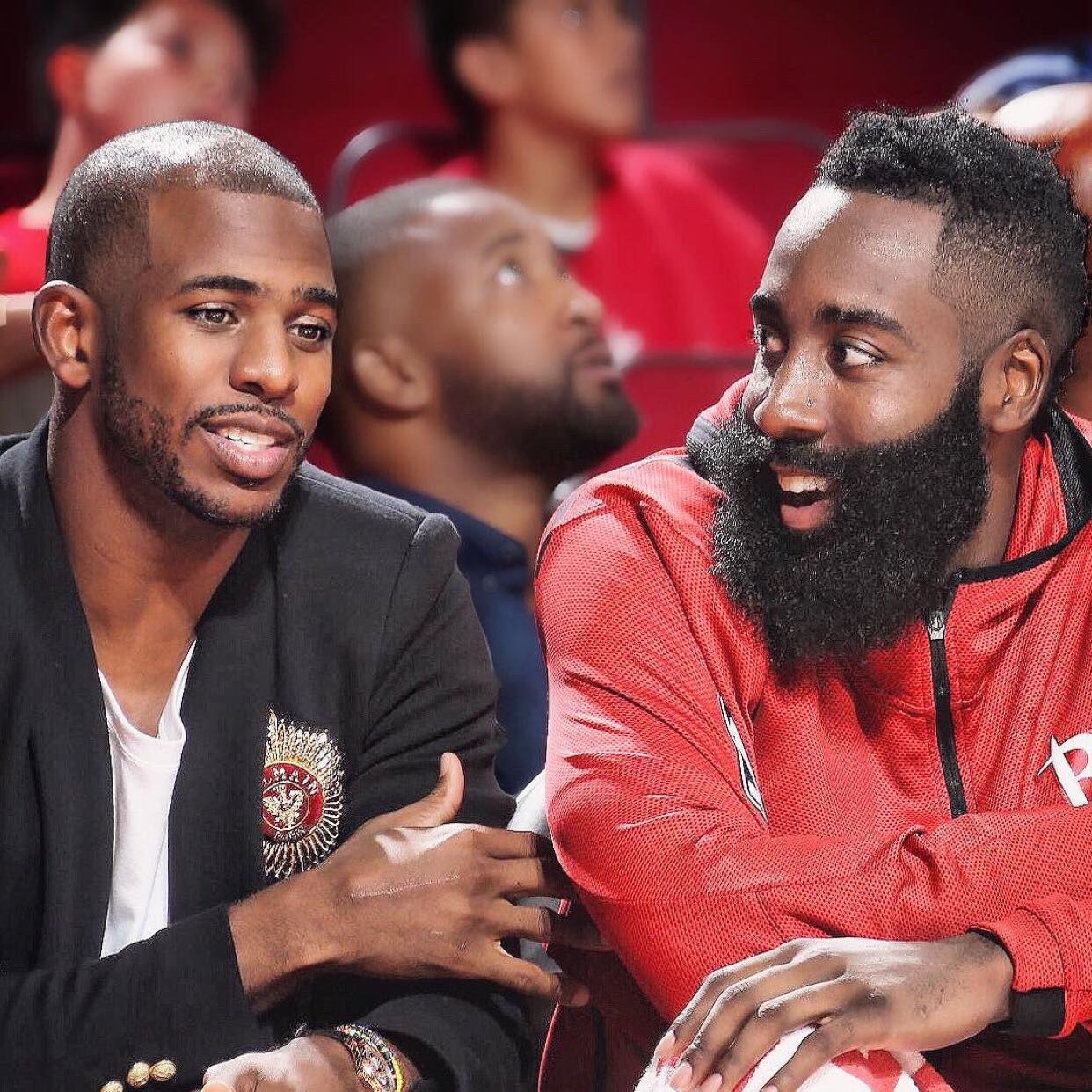 米兰小将博尔萨尼：和一线队球员同场竞技的感觉棒极了（米兰新星博尔萨尼：与一线队并肩作战，感觉太过瘾了）