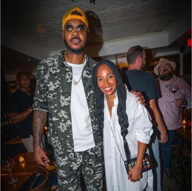 英超-十人切尔西1-1阿森纳，凯塞多蹬踏染红，枪手5分优势领跑（英超：切尔西少打一人1-1战平阿森纳，凯塞多蹬踏被罚下，阿森纳以5分优势领跑）